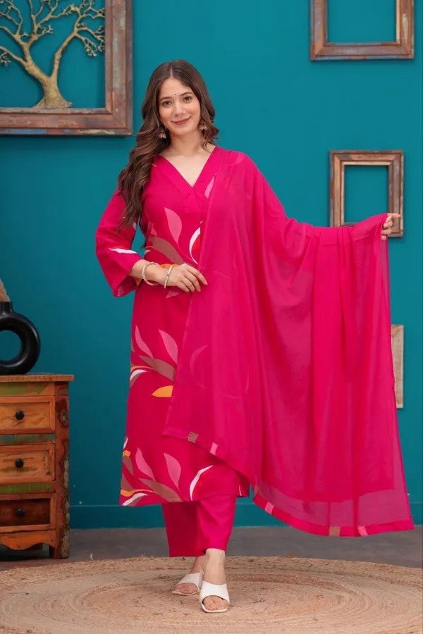 Women's_Printed_Kurta_Pant_with_Dupatta_Set