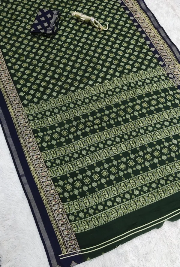 Women's_Traditional_Printed_Saree