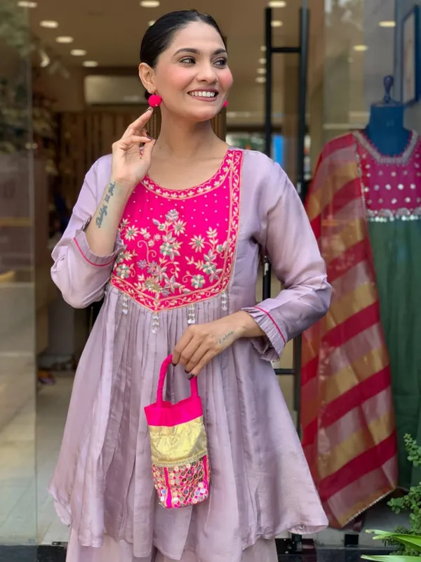 Lavender_And_Pink_Embroidered_Anarkali_Suit_Set_With_Potli_Bag