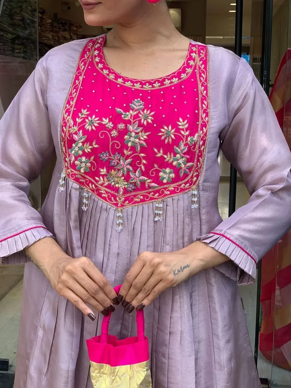 Lavender_And_Pink_Embroidered_Anarkali_Suit_Set_With_Potli_Bag