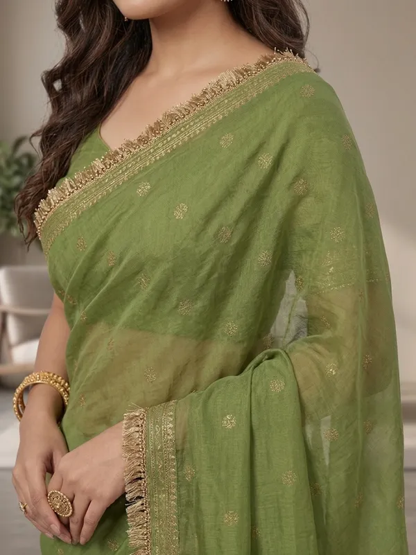 Classic_Mehndi_Green_Ethnic_Saree_with_Rich_Gold_Detailing