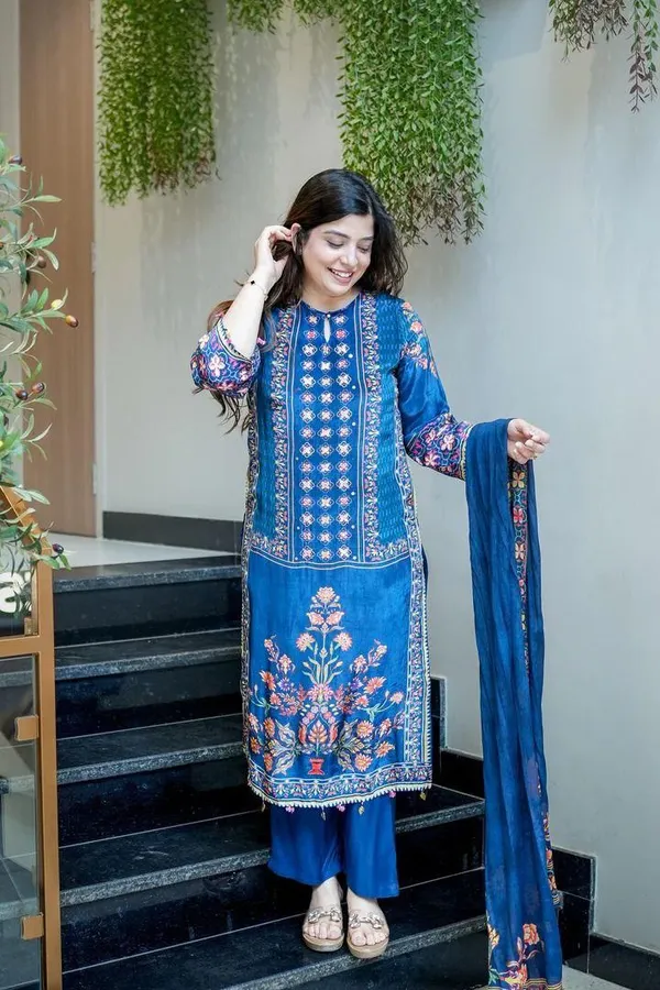 Womens_Blue_Embroidered_Ethnic_Suit_Set_With_Dupatta