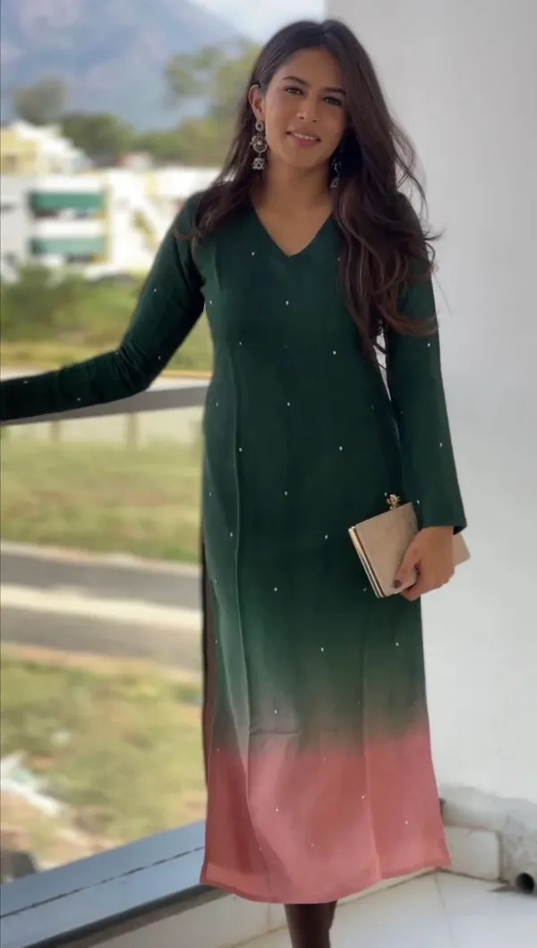 Green_And_Pink_Ombre_Embellished_Kurta