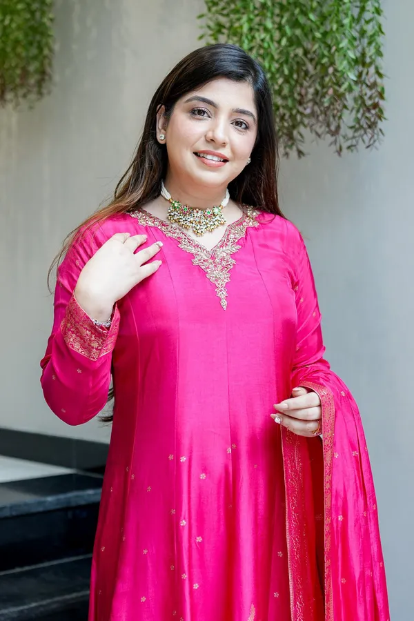 Womens_Ethnic_Pink_Anarkali_Suit_With_Gold_Embroidery_Festive_Wear