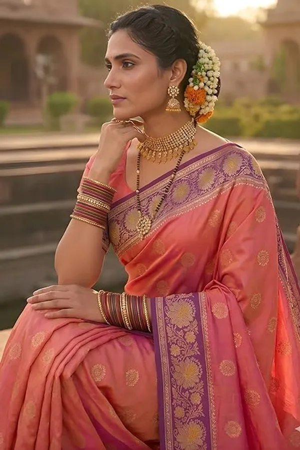 Striped_Woven_Design_Banarasi_Saree