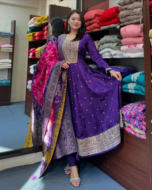 Purple_Embroidered_Ethnic_Suit_Set_With_Dupatta