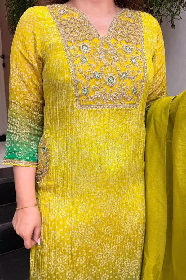 Vibrant_Yellow_&_Green_Ombré_Bandhani_Kurta_Set_with_Dupatta(pista_green)