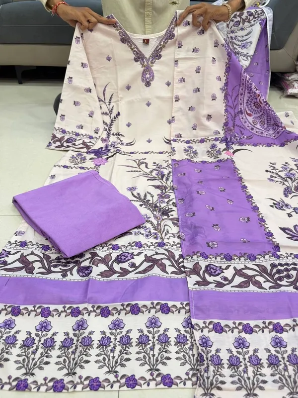 Viral_Trending_Ethnic_Kurta_Set_for_Women