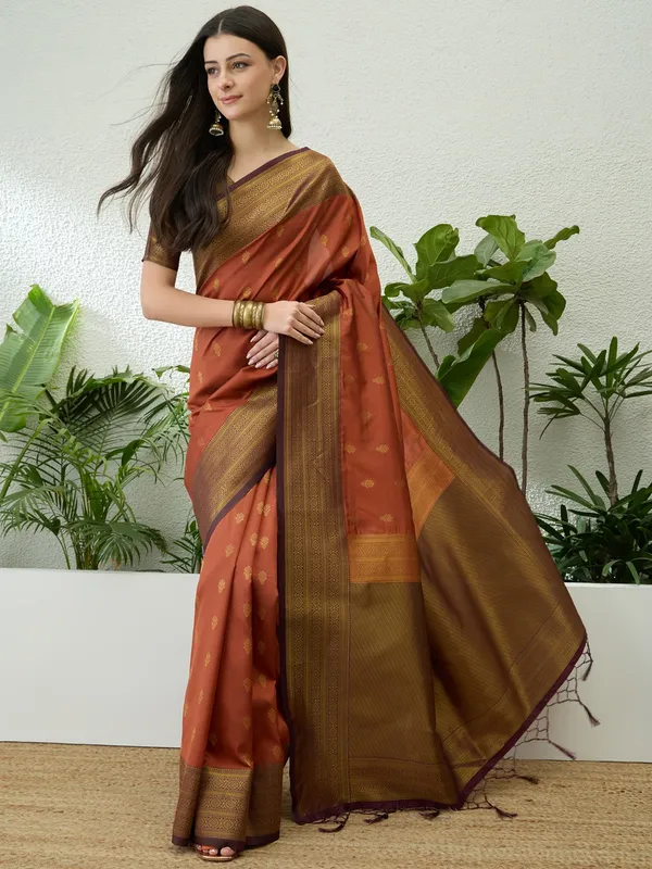 Woven_Design_Art_Silk_Jamdani_Saree_With_Blouse_Piece