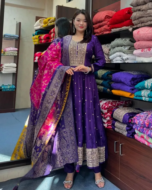 Purple_Embroidered_Ethnic_Suit_Set_With_Dupatta