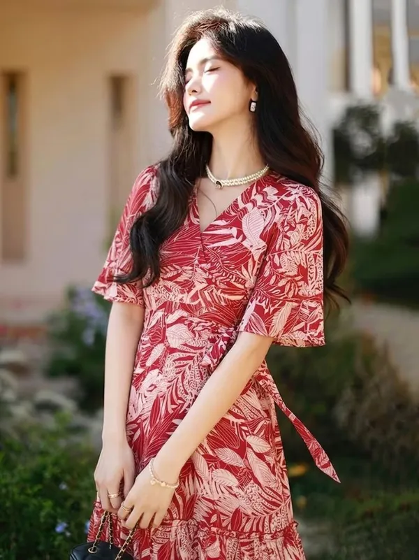 Red_Tropical_Print_Wrap_Dress_With_Ruffled_Sleeves