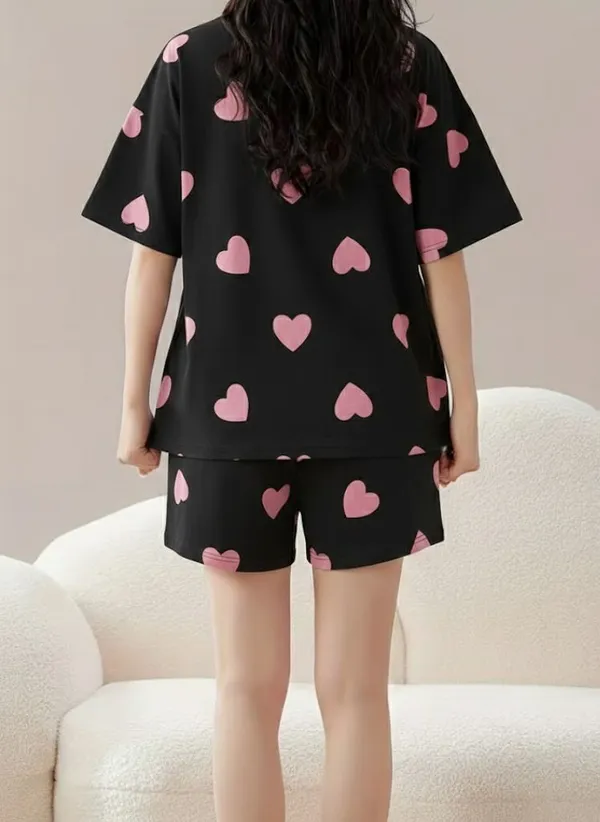 Womens_Black_Heart_Print_Sleepwear_Set_With_Duck_Graphic
