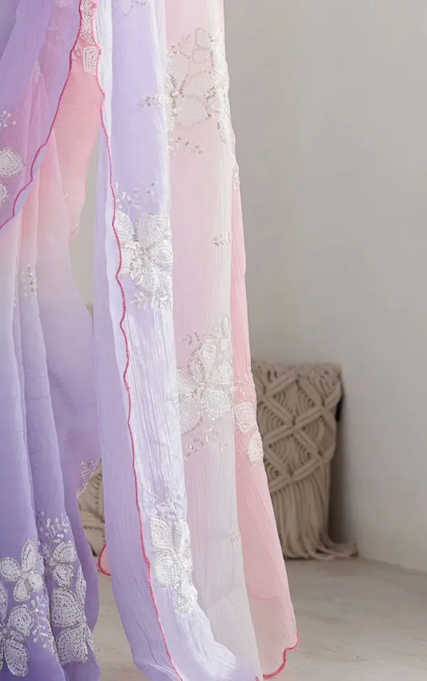 Stylish_Dual_Tone_Jimmy_Chhu_Saree_with_Scallop_Border