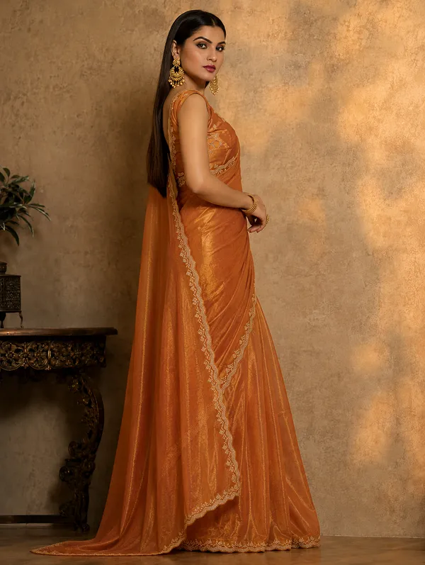 Women’s_Premium_Designer_Saree_with_Blouse_Piece