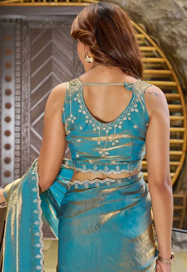 Women’s_Premium_Designer_Saree_with_Blouse_Piece