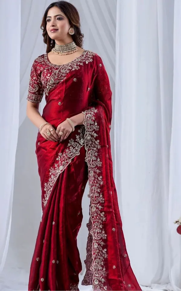 ELEGANT_MENGO_DESIGN_WIITH_CHIFFON_SILK_FABRIC_SAREE