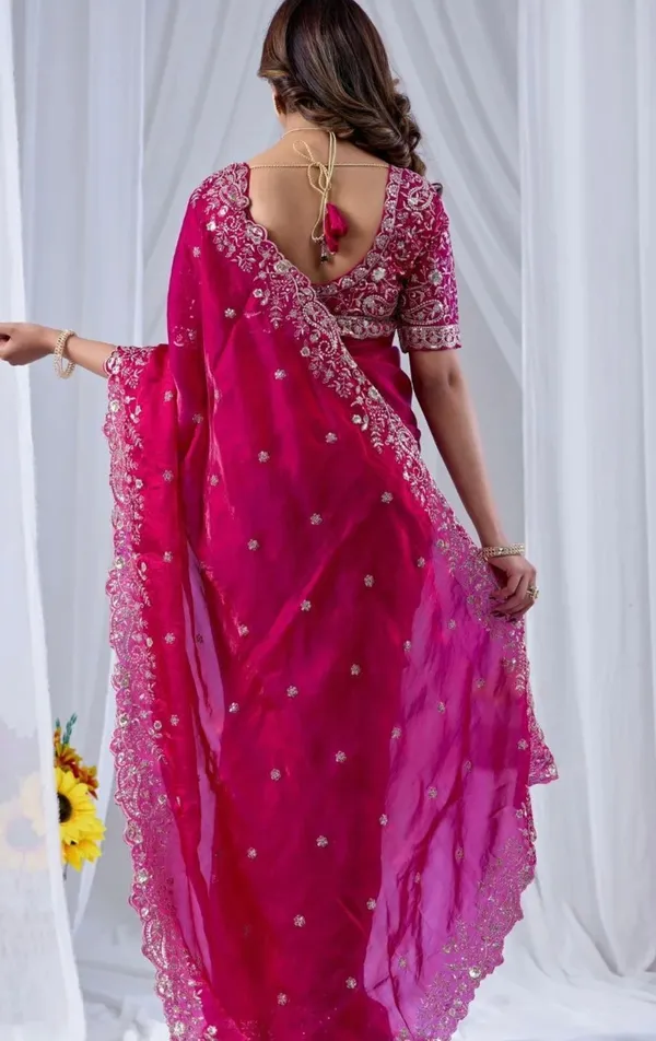 ELEGANT_PINK_COLOUR_SAREE_WITH_CHIFFON_SILK_FABRIC