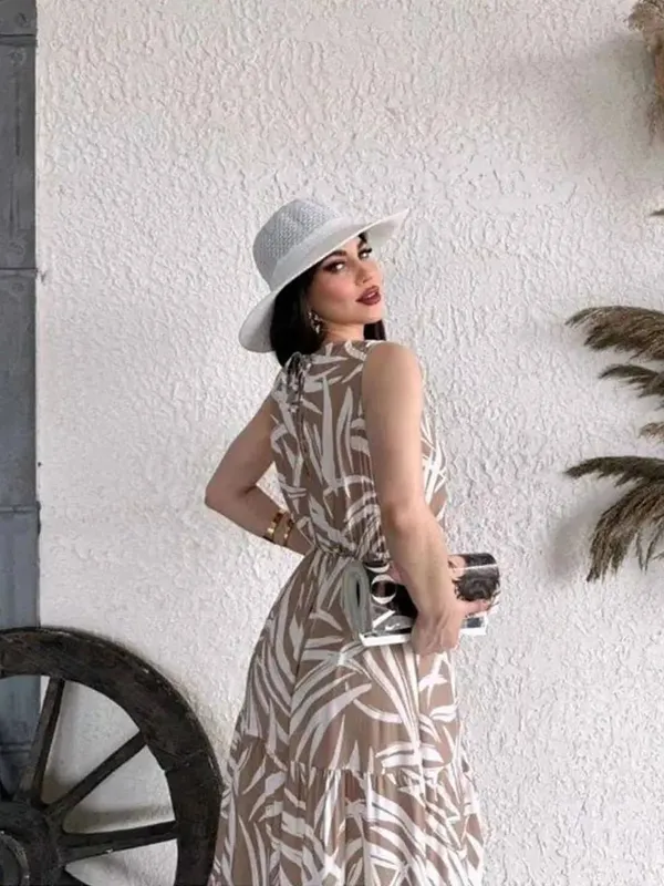 Elegant_Beige_Printed_Maxi_Dress