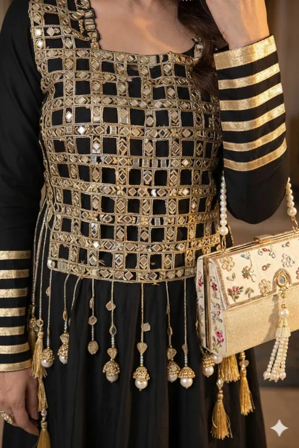 Elegant_Black_Designer_Anarkali