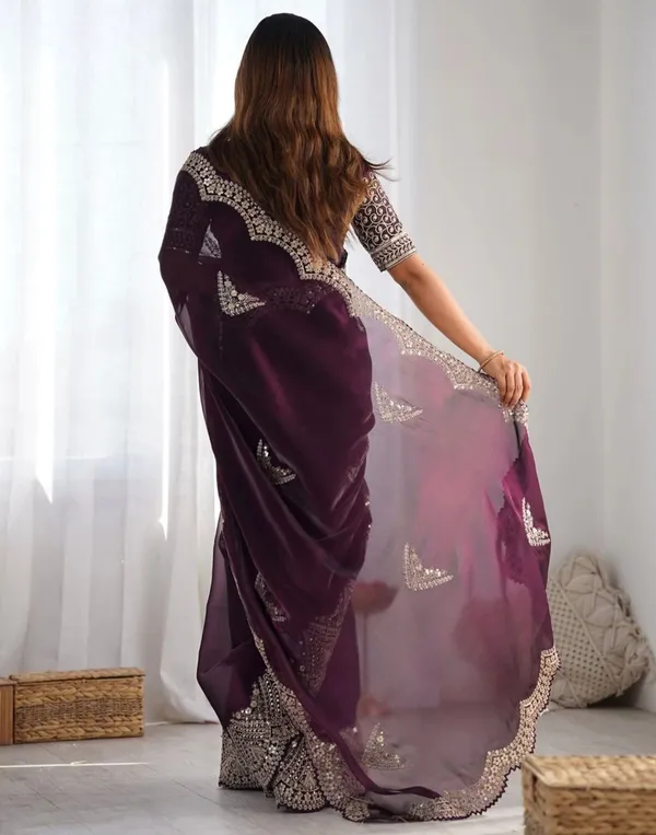 Elegant_Purple_Organza_Saree_with_Heavy_Embroidered_Blouse_✨