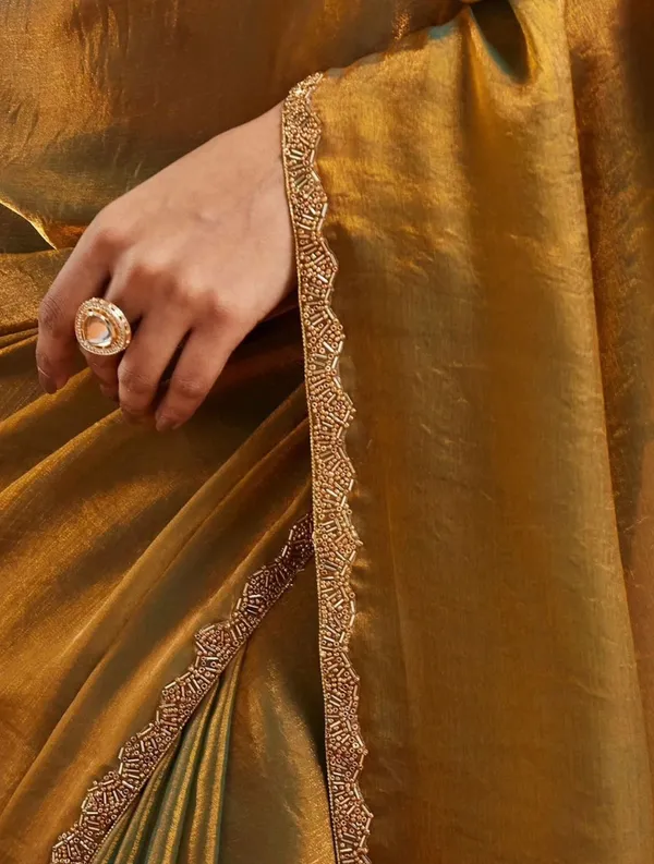 Golden_Chiffon_silk_Stylish_Saree_For_Women