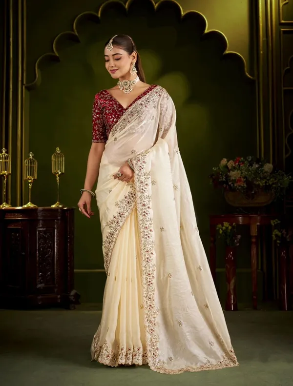 Elegant_Cream_Chiffon_silk_Saree_with_Heavy_Zari_Border_With_Elegant_maroon_colour_blouse