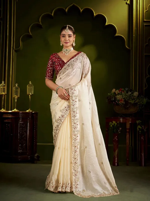 Elegant_Cream_Chiffon_silk_Saree_with_Heavy_Zari_Border_With_Elegant_maroon_colour_blouse