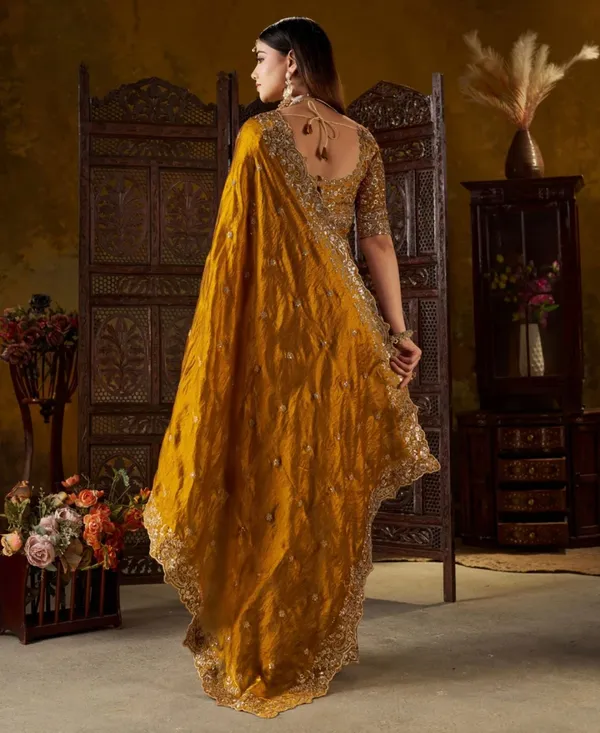 Royal_GOLD_Embroidered_Silk_Saree_with_Designer_Blouse_&_Zari_Border