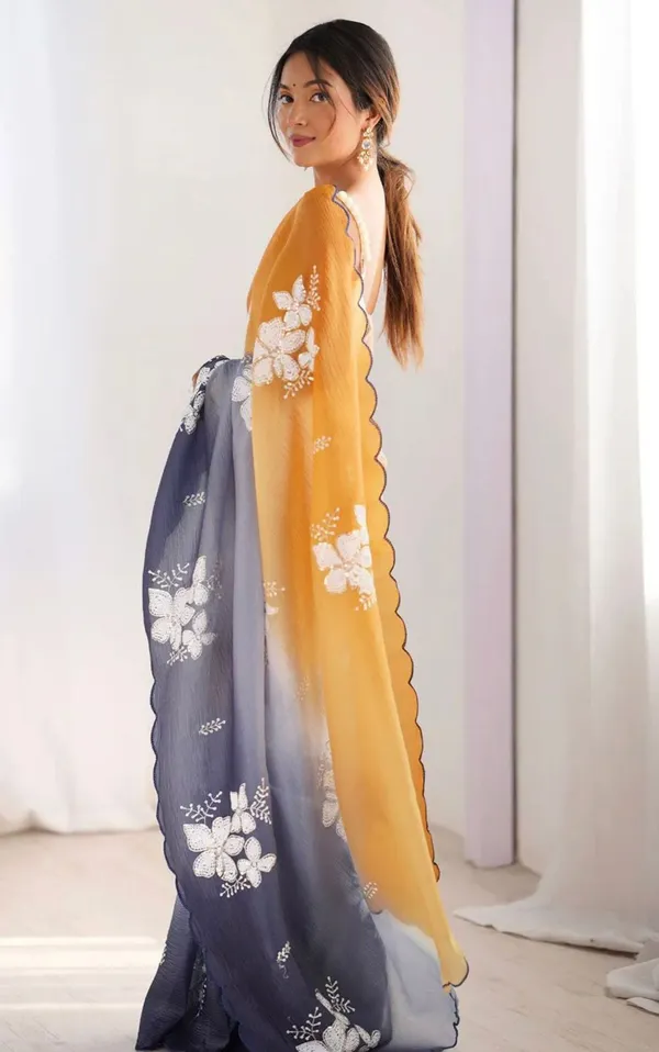 Stylish_Dual_Tone_Jimmy_Chhu_Saree_with_Scallop_Border