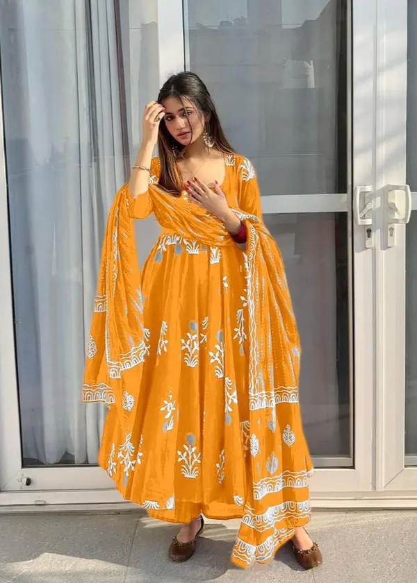 Stylish_Kurta_Set_for_Women