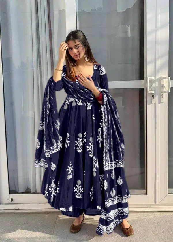 Stylish_Kurta_Set_for_Women
