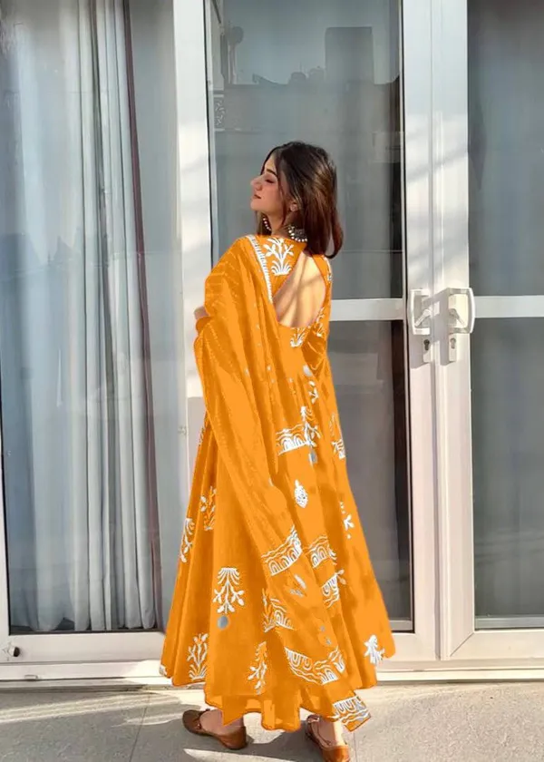 Stylish_Kurta_Set_for_Women