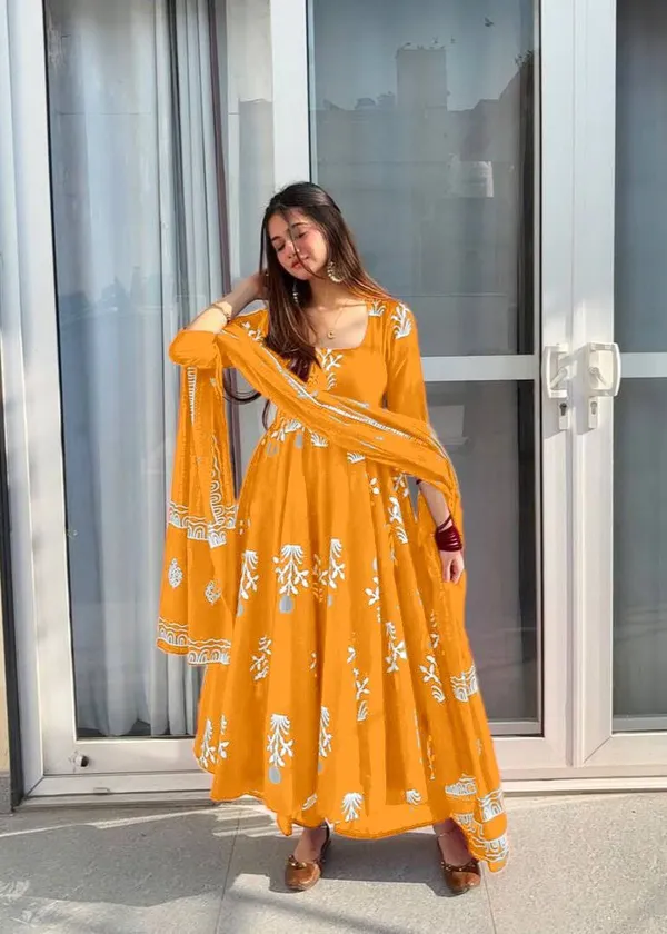 Stylish_Kurta_Set_for_Women