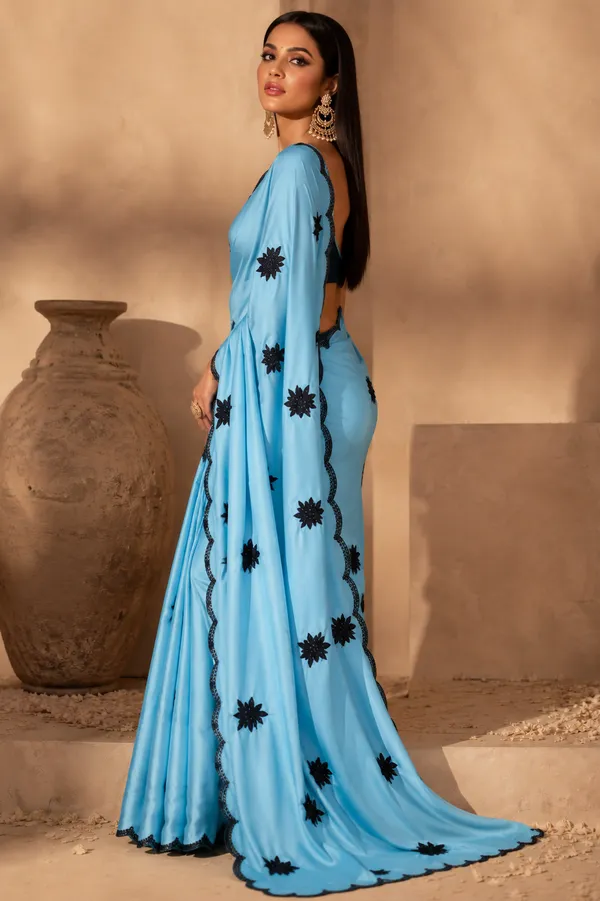 TRENDING_ELEGANCE_BLUE_COLOUR_SAREE