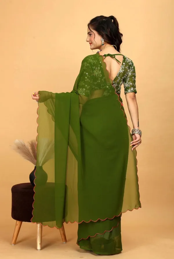 TRENDING_HEAVY_BLOUSE_SAREE