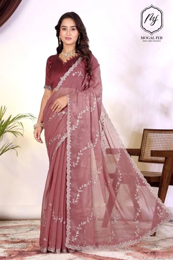 Peach_Silk_Stylish_Saree_For_Women