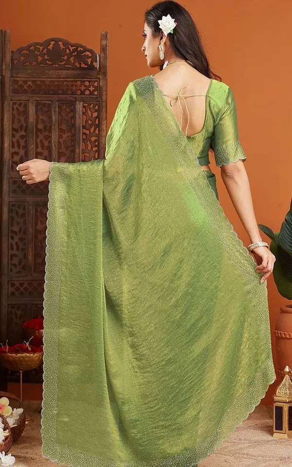 Trendiing✨_Premium_Soft_Chiffon_Silk_Saree_✨