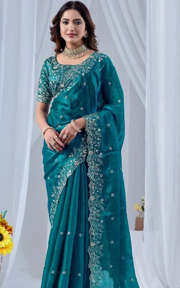 elegant_petrol_colour_saree_with_chiffon_silk_fabric