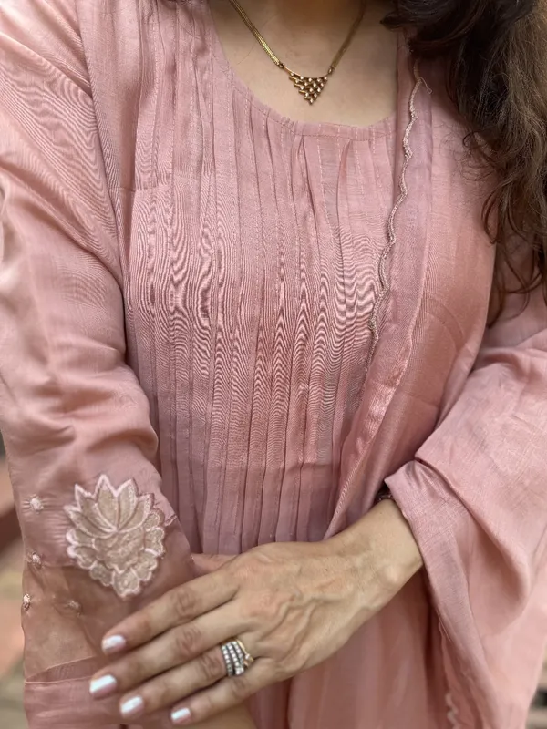 Pastel_Pink_Ethnic_Set