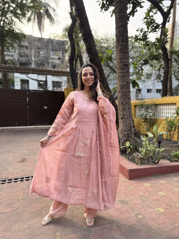 Pastel_Pink_Ethnic_Set