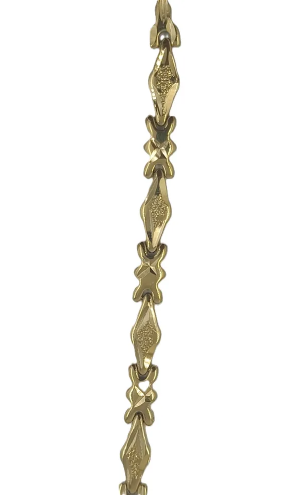DIVYORO_Bella_Female_Bracelet