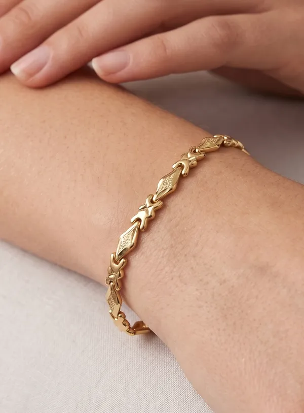 DIVYORO_Bella_Female_Bracelet
