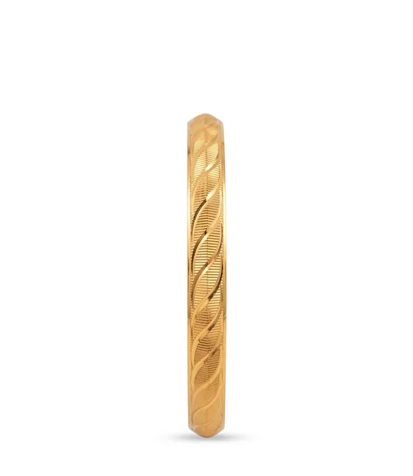 Divyoro_Herringbone_Braid_Velvet_Luxe_24K_Gold_Plated_Kada
