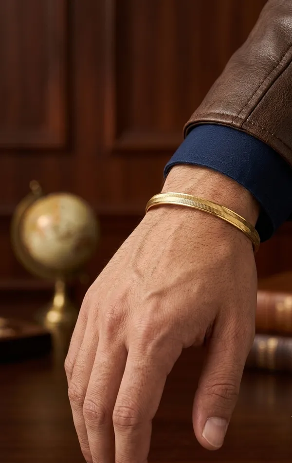 Divyoro_Classic_Minimalist_Plain_24K_Gold_Plated_Kada