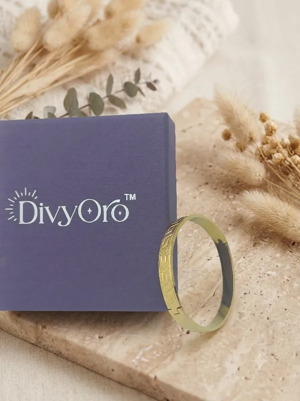 Divyoro_Greek_Key_Geometric_Hinged_24k_Gold_Plated_Kada