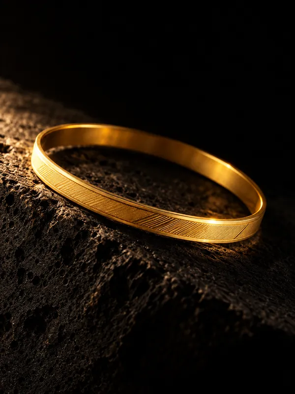 Divyoro_Classic_Minimalist_Plain_24K_Gold_Plated_Kada