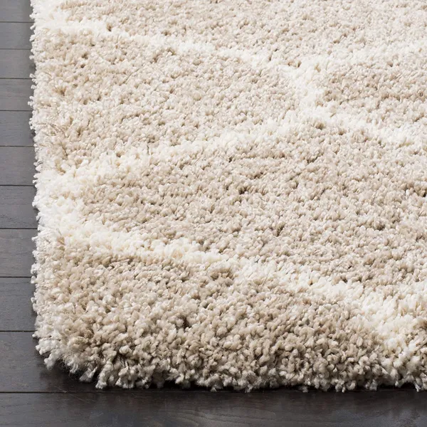 Geometric_Contemporary_Area_Rug_Beige_Microfiber