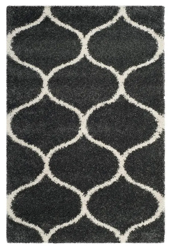 Geometric_Traditional_Area_Rug_Grey_Microfiber