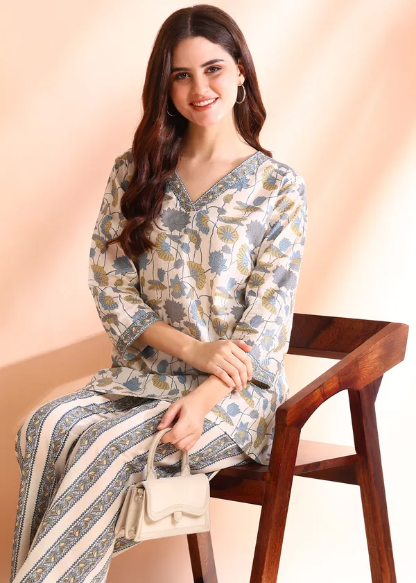 Off_White_And_Grey_Ethnic_Printed_Pure_Cotton_Co_Ord_Set_For_Women