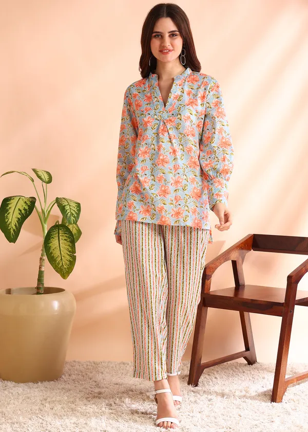 Multicolour_Floral_Print_Top_And_Striped_Pants_Co_Ord_Set_For_Women